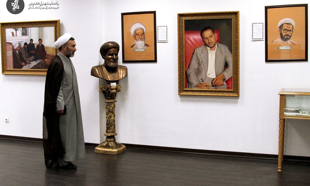 حضور حجت الاسلام والمسلمین سبحانی نیا در موسسه فرهنگی سرچشمه