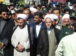 مراسم تشیع شهيد شوشتري با حضور مسئولین کشوری و لشگری